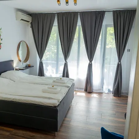 Central Apartments 아파트 벨리코 터르노보