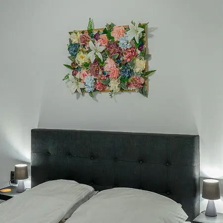 Central Apartments 아파트 *