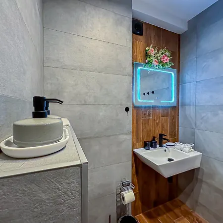 아파트 Central Apartments 벨리코 터르노보