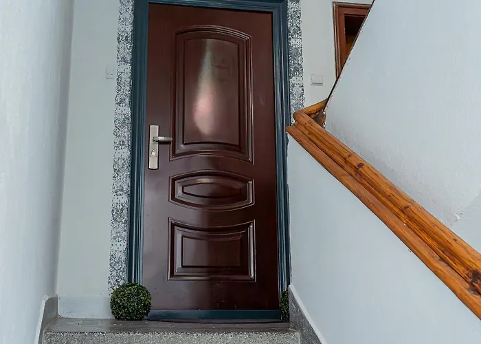 アパート Central Apartments