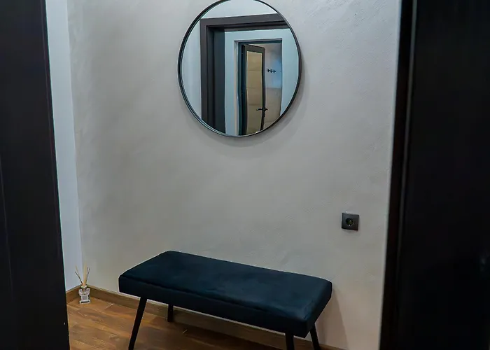 Central Apartments アパート